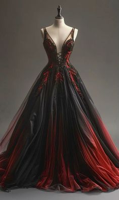 Boda Dark, Dark Red Wedding Dress, Naerys Targaryen, Gown Aesthetic, Strange Dream, Red Flowy Dress, Fantasy Cottage, Black Wedding Gowns, Alternative Dress