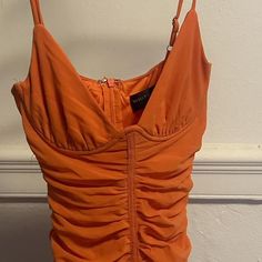 White Fox Boutique Long Goodbyes Mini Dress Orange 

Size: XS
Retails: $69.99
No longer sold by White Fox anymore
Worn once

#whitefox #partydress #minidress Dress Orange, White Fox, Party Dress, Fox, Mini Dress, Boutique, Womens Dresses, Orange, White