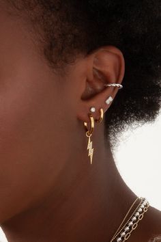 An equally chic alternative to classic hoop earrings, the Maxwell Huggies will be your new go-to. Whether you wear them with gym clothes, or dress them up with your favorite LBD, you’ll definitely get a lot of mileage out of these ones! 18k gold-plated or sterling silver-plated 12mm diameter, 2mm thick Trendy Yellow Gold-plated Cartilage Earrings, Trendy Tarnish Resistant Yellow Gold Huggie Earrings, Trendy Yellow Gold Huggie Earrings, Trendy Gold Plated Huggie Earrings For Everyday, Trendy Gold Plated Huggie Hoop Earrings, Trendy Yellow Gold Single Cartilage Earring, Trendy Yellow Gold Cartilage Earring, Trendy 14k Gold Filled Huggie Earrings, Trendy Gold Plated Cartilage Earrings For Everyday