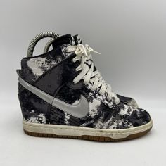 Size 6.5 - Nike Dunk Sky High Print Black - 543258-004 - Sneakers Shoe Trainer. Great condition loved very much with plenty of life left. Minor wear as shown, refer to photos for condition and message me for any questions Yellow Dr Martens, Hidden Wedge Sneakers, Fashion Articles, Leather Riding Boots, Nike Fashion, Wedge Sneakers, Sky High, Kids Boots, Nike Dunk