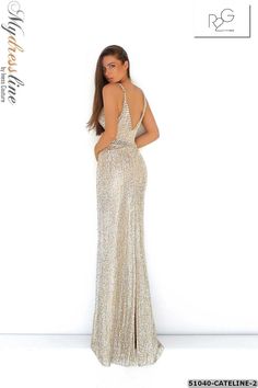 ✨ Feel like a timeless beauty in the Tarik Ediz 51040 evening dress ✨ 💃 This stunning gown is crafted from a luxurious sequin fabric, creating a mesmerizing sparkle that will captivate everyone's attention. 💫 🌟 The plunging neckline adds a touch of drama and flair, while the fitted bodice accentuates your curves, giving you an alluring appeal. 🔥 💎 The long, column skirt is embellished with sparkling stones, adding an extra touch of elegance and glamour. ✨ 🌙 The low, strappy back brings all the details together, leaving you feeling confident and glamorous from every angle. 😍 🌹 Perfect for special events or prom, this breathtaking dress easily transitions from day to night, ensuring you'll be the center of attention wherever you go. ✨ 🌟 Embrace your inner goddess and shine bright in Long Fitted Dresses, Dressing Sense, Tarik Ediz, Column Skirt, Trumpet Gown, Terani Couture, Sequin Prom Dresses, Life Of The Party, Stunning Gowns