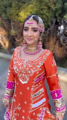 Maharani Designer Boutique, Embroidery Suits Punjabi, Punjabi Dress, Sharara Suit, Fashion Drawing Dresses, Indian Gowns Dresses