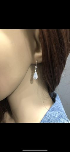 Радуга Лунный камень Серьги Стерлинг Серебряное золото | Etsy Round Moonstone Earrings, Everyday Round Moonstone Earrings, Everyday Nickel Free Moonstone Jewelry, Moonstone Drop Earrings With Ear Wire, White Moonstone Earrings For Daily Wear, Moonstone Dangle Earrings With Ear Wire, Moonstone Crystal Dangle Earrings, Everyday Moonstone Gemstone Earrings, White Hypoallergenic Moonstone Jewelry