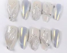 Nails Sparkly, Nails Holiday, M 16, Holiday Vibes, Uv Nails, Pearl Design, Nail Shop, Nail Sizes, Mermaid Tail