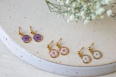 Pressed Flower Earrings Real Flower Earrings Gold Dangle - Etsy Press Flowers, Resin Studs, Real Flower Earrings, Pressed Flower Earrings, Flower Earrings Gold, Bridesmaids Earrings, Inlaid Jewelry, Capsule Wardrobe Essentials, Resin Jewellery