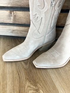 SAMSIN is giving authentic western boot. Pull this tall boot on and head to the rodeo. This taupe colorway make it easy to choose the perfect pair to style with your favorite jeans or chaps. Suede Upper Synthetic Outsole Textile Lining Synthetic Sock 16" Shaft Height 14.5" Leg Circumference 2.3" Heel Height Imported COLOR: TAUPE SUEDE WE ONLY OFFER STORE CREDIT FOR RETURNS! See our Return Policy for further details. Personalised Jewellery Necklaces, Levis Outfit, Tall Boot, Western Boot, Lifestyle Trends, Tall Boots, Well Dressed, Western Boots, Favorite Jeans