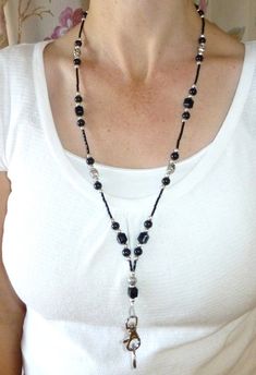 SUPER Slim Black Fashion Women's Beaded Lanyard 34 inches, Key and badge holder Black Beaded Adjustable Lanyards, Black Beaded Lanyards For Gift, Black Beaded Lanyards As Gift, Black Beaded Lanyard As Gift, Diy Lanyards, Black Fashion Women, Womens Plus Size Fashion, Diy Pearl Necklace, Inspiration Crafts