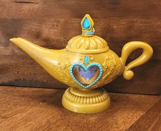 Aladdin Talking Genie Lamp-Jakks Pacific- Disney Twist Light Up Magic 8 Fortune. In preowned condition. Comes as pictured. Please see all photos for condition details. Genie Lamp, Action Figure Accessories, Aladdin, Light Up, Action Figures, Sound, Twist, Disney