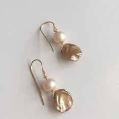 Brand New Handmade By Local Ny Artist Jane Cowles - 14k Gold, Keshi & Champagne Pearls. Gorgeous & Dainty. Price Is Firm. Lightweight Pearl Earrings, Wire Wrapped Pearl Earrings, Moon Stone Earrings, Elegant Hammered Earrings For Wedding, Elegant Hammered Wedding Earrings, Hammered 14k Gold Earrings For Wedding, Formal Teardrop Hammered Jewelry, Hammered 14k Gold Wedding Earrings, Elegant Silver Pearl Earrings With 14k Gold Filled