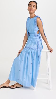 Lug Von Siga Sierra Dress | Shopbop Dress Summer 2024, Blue Dress Outfit Casual, Linen Summer Outfits, Simple Fashion Outfits, Dress Linen, Fashion Attire, Stylish Dress Designs, Everyday Dresses, Casual Street Style