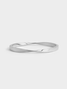 Silver lovers should definitely add this piece to their jewellery collection. The Lena bangle features a classic design with a literal twist, adding a stylish detail to its sleek silver finish. Crafted from durable stainless steel, it is a piece you can wear every day without worrying about tarnishing. Whether worn solo or stacked with other jewellery, it will effortlessly elevate your outfit. Elevate Your Outfit, Twisted Bangle, Charles Keith, Jewellery Collection, Classic Design, Jewelry Collection, Silver Jewelry, Every Day, Bangles