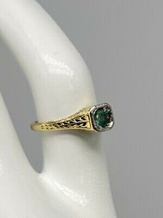 Antique 1920 $3400 Natural Alexandrite 14k Yellow Platinum Gold Filigree Ring | eBay Filigree Ring Gold, Antique Jewelry Rings, Ring Pictures, Gold Filigree, Filigree Ring, Purple Orange, I Love It, Vintage Watches, Antique Jewelry