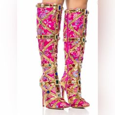 Gorgeous Knee High Studded Boots Ysl Gucci Chanel Tom Ford Christian Loubiton Versace Knee Heels, Basic Boots, Runway Shoes, Azalea Wang, Heels For Women, Long Boots, Bra Straps, Color Azul, Over The Knee Boots