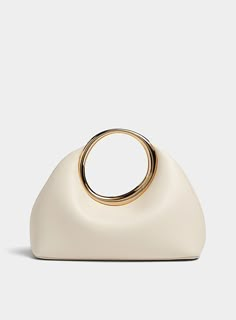 Unique Bags Design, Gold Handbag, Mode Tips, Mode Zara, Round Handle, Stylish Purse