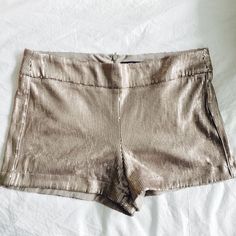 Gold sequin mini shorts✨✨ Awesome gold sequin shorts. Perfect for NYE! Side zip. Bundle the outfit for discount! Great paired with black tights. Forever 21 Shorts Fitted Party Bottoms With Short Inseam, Fitted Bottoms With Short Inseam For Party, Fitted Party Bottoms With Built-in Shorts, Fitted Shorts With Short Inseam For Night Out, Fitted Short Pants For Night Out, Fitted Short Leg Pants For Night Out, Fitted Short Bottoms For Party, Fitted Bottoms With Built-in Shorts For Party, Fitted Pants With Built-in Shorts For Party