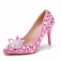 Cinderella Glass Slipper, Pink Wedding Shoes, Shoe Chart, Pink Stilettos, Shoe Crafts, Slip On Pumps, Crystal Shoes, Bridesmaid Wedding, Glass Slipper