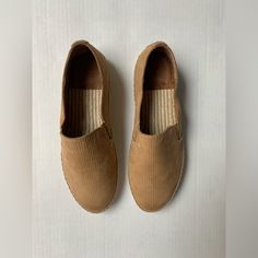 Frye Isbel Espadrille Slip On Sneaker Shoes Flats Tan Size 7.5 New W/O Box Brown Slip-ons With Woven Sole And Round Toe, Comfortable Brown Slip-on Espadrilles, Brown Slip-ons With Rubber Sole For Everyday, Everyday Brown Slip-ons With Stitched Sole, Brown Low-top Slip-ons For Everyday, Brown Slip-ons With Stitched Sole For Everyday, Brown Everyday Slip-ons With Stitched Sole, Beige Round Toe Espadrilles With Stitched Sole, Brown Leather Footbed Slip-ons For Everyday