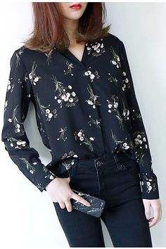 Retro Flowers Printed Blouse Long Sleeve Shirt – Tomscloth Dark Blue Blouse, Dark Academia Clothing, Flower Print Blouse, Feminine Blouses, Blouse Long Sleeve, Retro Flowers, Blouse Vintage, Character Outfits, Long Blouse