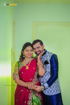 Wedding Stills Telugu, Anniversary Poses Ideas Couple Pics, Reception Poses, Funny Wedding Poses, Marriage Poses, Night Shoot, Indian Bride Makeup