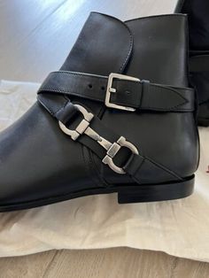 ad eBay - Find many great new & used options and get the best deals for Salvatore Ferragamo New Gancini Boots Shoes 6.5 EE at the best online prices at eBay! Free shipping for many products! Salvatore Ferragamo, Ebay Finds, Chelsea Boots, Chelsea, Dust Bag, Shoe Boots, Best Deals, Boots, Black