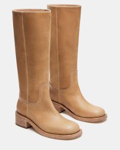 RIGGS Banana Leather Square Toe Boot | Women's Boots – Steve Madden Fall 2024 Boots Trends, Frye Boots Outfit, Realtor Style, Clueless Closet, Everyday Outfits Winter, Under The Knee Boots, Womens Fall Boots, Timeless Boots, Xmas 2024