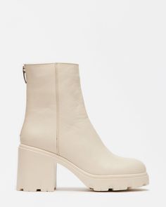 Theater Outfit, Cream Boots, Sneakers Heels, Women's Booties, Steve Madden Store, Steve Madden Boots, Heels Boots, Platform Ankle Boots, Ankle Bootie