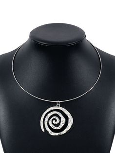 Geometric Necklaces Accessories SILVER-One_size Trendy Circular Metal Jewelry, Retro Metal Clavicle Chain Necklace, Trendy Adjustable Spiral Jewelry, Trendy Circle Metal Necklace, Retro Metal Clavicle Chain Jewelry, Retro Metal Pendant Jewelry, Trendy Spiral Jewelry For Parties, Trendy Spiral Jewelry As Gift, Trendy Spiral Jewelry As A Gift