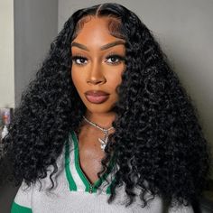 Achieve flawless deep wave curls at home with the Hot Tools deep waver. Perfect for anyone wanting salon-quality waves without leaving the house. Pretty Wigs, Short Cut Wigs, Full Lace Front Wigs, Indian Human Hair, Weave Styles, Hairstyle Inspo, Human Hair Color, Birthday Hair, Full Frontal