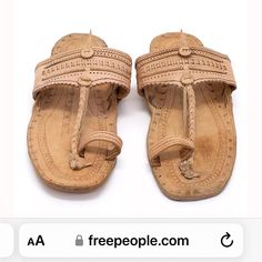 These Are The Exact Kind Worn By My Dad In The 70’s. Wow. What A Find ! The Ones I Have Left Are The Lighter Color Like The First Pix Buffalo Sandals, Kolhapuri Chappals, Jesus Sandals, Hippie Sandals, Most Comfortable Sandals, Hippie Shop, Reverse Painted Glass, Cotton Cargo Pants, Army Cap