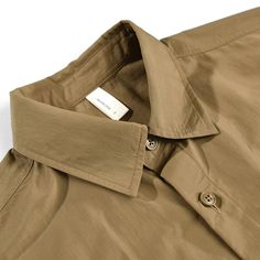 update.23.06 Summer Khaki Solid Color Tops, Khaki Solid Color Short Sleeve Tops, Casual Collar Khaki Shirt For Fall, Solid Shirt With Casual Collar For Fall, Green Shirt With Relaxed Fit And Spread Collar, Collared Cotton Shirt In Solid Color, Khaki Short Sleeve Top, Casual Long Sleeve Khaki Shirt, Casual Olive Shirt With Pockets