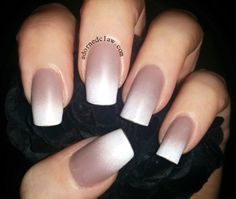 Nude and White Matte Gradient Maroon And White Ombre Nails, Degrade Nails Ombre, Fall Ombre Gel Nails, Maroon Ombre Nails, White Ombre Acrylic Nails, Matte Maroon Nails, Matte Nail Colors, Nails Grunge, Maroon Nails