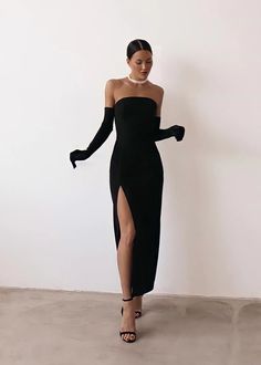 Hollywood Night Outfit, Vintage Hollywood Party Outfit, Hollywood Outfits Party, Hollywood Glamour Party Outfit, Hollywood Attire, Hollywood Glam Outfit Ideas, Hollywood Glamour Outfit, Hollywood Outfit Ideas Party, Hollywood Party Outfit