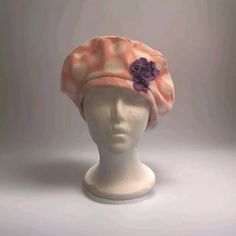 Pink And White Polka Dot Beret W/Purple Violet Flower Applique | eBay Purple Violet Flower, Pretty Hats, Purple Violet, Violet Flower, Flower Applique, White Polka Dot, Pink And White, Polka Dot, Violet