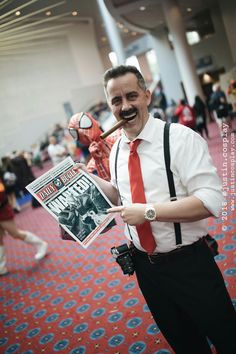 J. Jonah Jameson cosplay at Rose City Comic Con 2018 Jonah Jameson, J Jonah Jameson, Zed League Of Legends, City Comic, Superhero Cosplay, Comic Con Cosplay, Rose City