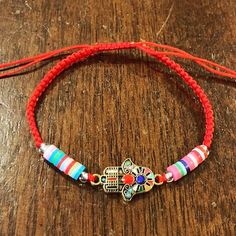 Hamsa Bracelet Red Cord Bracelet Mix With Heishi Beads - Etsy.de Hand Turkey, Good Luck Bracelet, Hamsa Bracelet, Hamsa Charm, Free Valentine, Hand Of Fatima, Cord Bracelet, Heishi Beads, Cord Bracelets