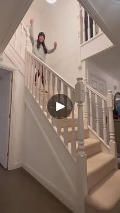 8.4K views · 106 reactions | Easy DIY Christmas Staircase Decor! 😍🎄  #christmasdecor #christmas #christmasdecorating #DIY | Christmas Decor