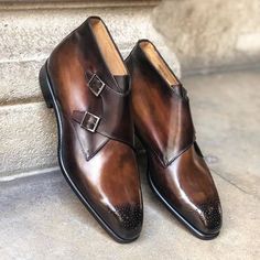 <p>Shoes+Detail</p> ++++++++++ ++++++++++++++++++++<p><strong>Upper:</strong>+High+Quality<span+style="color+:#539B00"<p>+Genuine+Leather+<p> ++++++++++++++++++++++++++++++++++++++++++++++++++++++++++++++++++++++++<p><strong>Inner:</strong>+Soft+Leather+</p> ++++++++++++++++++++++++++++++++++... Ankle High Boots Outfit, Ankle High Boots, Quality Leather Boots, Alligator Shoes, Double Monk Strap, Gentleman Shoes, Crocodile Shoes, Custom Design Shoes, Bespoke Shoes