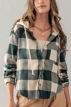 "Please check our US number size regarding our S/M/L: Small (US 2-4), Medium (6-8), Large (10-12) NO REFUNDS-please check sizing, Buyer must pay exchange shipping Add a touch of trendiness to your wardrobe with our Hooded Crop Plaid Flannel Shirt. This shirt is the perfect blend of comfort and style, making it a must-have for every fashion-forward individual. Crafted from soft and cozy flannel fabric, this shirt provides warmth and comfort, ensuring you stay cozy all day long. The cropped length Button Hoodie, Buffalo Plaid Flannel, Green Flannel, Hooded Flannel, Cozy Tops, Flannel Tops, Cozy Flannel, Hooded Shirt, Gingham Print