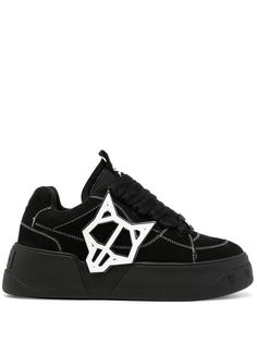 black calf leather contrast stitching logo patch to the side logo patch at the tongue perforated toebox front lace-up fastening chunky rubber sole Low-top Leather Sneakers With Logo Patch, Urban Sneakers With Logo Patch For Streetwear, Leather Lace-up Sneakers With Logo Patch, Urban Low-top Sneakers With Logo Patch, Sporty Leather Sneakers With Logo Patch, Sporty Custom Sneakers For Streetwear With Logo Patch, Custom Sneakers With Logo Patch For Streetwear, Streetwear Sneakers With Logo Patch And Round Toe, Custom Streetwear Sneakers With Logo Patch