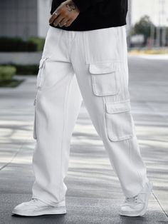 Blanco  Collar  Mezclilla Liso suelto Embellished No-Elástico  Mezclilla para hombre Stylish Pants Design For Men, White Cargo Pants Outfit Men, White Cargo Pants Men, All White Outfit Men, White Cargos, Flap Pocket Cargo Jeans, Cargo Pants Outfit Men, Cotton Pants Men, Stylish Men Wear