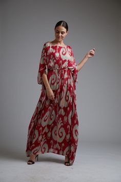 Editor's Note Featuring a red and beige dabu print kaftan. Color: Red; Beige Fabric: Chiffon Care: Dry Clean Only About the Designer KoAi means "Love Child" Non-fussy clothes for everyday wear. These pieces can be worn at any time of the day.i.e for work, brunch, evening wear, by the pool. Basically everywhere. Suit Designs Indian Style, Kaftan Women, Chiffon Kaftan, Kaftan For Women, Printed Kaftan, Dabu Print, Boat Print, Moroccan Dress, White Chiffon