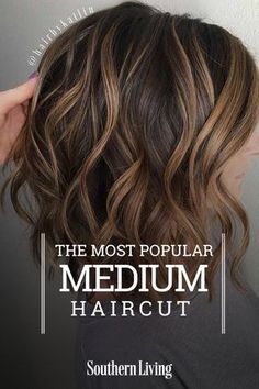 Trendy Medium Length Haircuts 2022, Fall Haircuts 2022 Medium, Should Length Hair With Layers, Best Haircuts For Medium Length Hair, Hair Cuts For Medium Hair With Layers, Haircuts For Medium Hair With Layers, Medium Length Haircut For Thinning Hair, Best Hair Cuts For Thinning Hair, Women’s Haircuts Medium Length