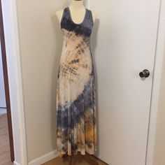 This Is A Brand New Love Tanjane Dress. Soft And Stretchy Material With Intentionally Raw Edges. Measures 14.5 Inches Across The Bust And Is About 55 Inches In Length. Made In Southern California And Was Hand Dyed. Price Is Firm. Thanks For Looking. Fitted Gray Casual Maxi Dress, Casual Flowy Gray Dress, Fitted Gray Casual Dress, Bohemian Gray Maxi Dress For Summer, Gray Flowy Maxi Dress, New Love, Southern California, Dresses Xs, Stretchy Material