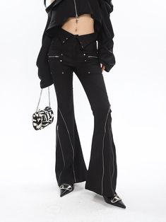 Eline Solid Color Black Metal Multi-Zipper Slim Flared High Waist Pants are perfect for the summer of 2023. Available in sizes S, M, and L, these trousers feature a natural waist height, regular thickness, and long length. Crafted from 100% other materials, these trousers are sure to be a stylish addition to any wardrobe. SIZE Length Waistline Hip Thigh S 103 68 90 44 M 104 70 94 45 L 105 72 98 46 Size: S M L Women`s trouser waist height: natural waist Color classification: Black Year Season: Su Trendy Spring Pants With Zipper Closure, Punk Style Wide Leg Bottoms For Spring, Edgy Straight Pants For Spring, Edgy Spring Straight Pants, Edgy Spring Pants With Pockets, Trendy Bottoms With Zip Fly For Spring, Fitted Bottoms With Zipper Closure For Summer, Fitted Summer Bottoms With Zipper Closure, Trendy High Waist Pants With Zipper Closure