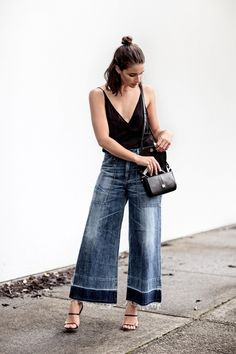 Denim Street Style, Jeans Trend, Looks Jeans, Moda Denim, Style Casual Chic, Denim On Denim, Cool Summer Outfits, Outfit Jeans, Mode Casual