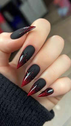 Blood drip tips are the perfect blend of spooky and bold for your Halloween nails. The dramatic red against black creates a chilling effect that’s sure to turn heads. Click the pin for more ideas and follow us for your next nail inspo! #HalloweenNails #SpookyNails #RedAndBlackNails #NailArtInspo #BloodDripNails Back Nails Designs, Red Nail Halloween, Black Tip Nails Halloween, Halloween Blood Nail Art, Halloween Nail Designs Red And Black, Red Nails For Halloween, Spooky Red Nails, Halloween Red And Black Nails, Halloween Nails Red Black