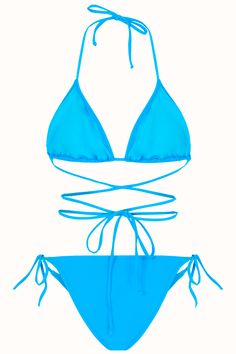 -Bikini set with adjustable tie-up detail. 80%PA 20%EA Summer Tie-side Bottom Swimwear, Cross-tied Strappy Swimwear For Sunbathing, Beach Season Swimwear With Side Ties For Beach Party, Vacation Triangle Top Swimwear With Cross-tied Details, Vacation Triangle Top Cross-tied Swimwear, Cross-tied Triangle Top Swimwear For Beach, Summer Poolside Swimwear With Side Ties, Beachwear Swimwear With Side Ties For Beach Season, Triangle Top Swimwear With Side Ties For Pool