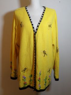 The Quacker Factory Bumble Bee Yellow Sweater Jacket Size 1X Preowned Yellow Sweater, Spring Season, Long Sleeve Cardigan, Bumble Bee, Sweater Jacket, Sweater Outfits, Bee, Cotton Blend, Women Accessories