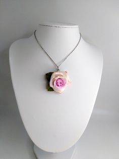 White Rose Design Necklace As Gift, White Rose Design Necklace For Gift, White Jewelry With Rose Design As Gift, White Jewelry With Rose Design For Gift, Elegant Polymer Clay Necklace For Gifts, Elegant Polymer Clay Necklaces For Gifts, Handmade Rose Flower Pendant Jewelry, Pink Rose Necklaces For Gifts, Flower-shaped Polymer Clay Necklace For Gift