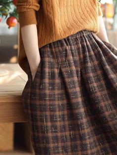 Jupe trapèze à carreaux ample et décontractée d'automne – Babakud Autumn Casual, Color Naranja, Vintage Plaid, Plaid Skirt, Plaid Skirts, Women Skirts Midi, Handmade Clothes, Retro Outfits, Estilo Casual